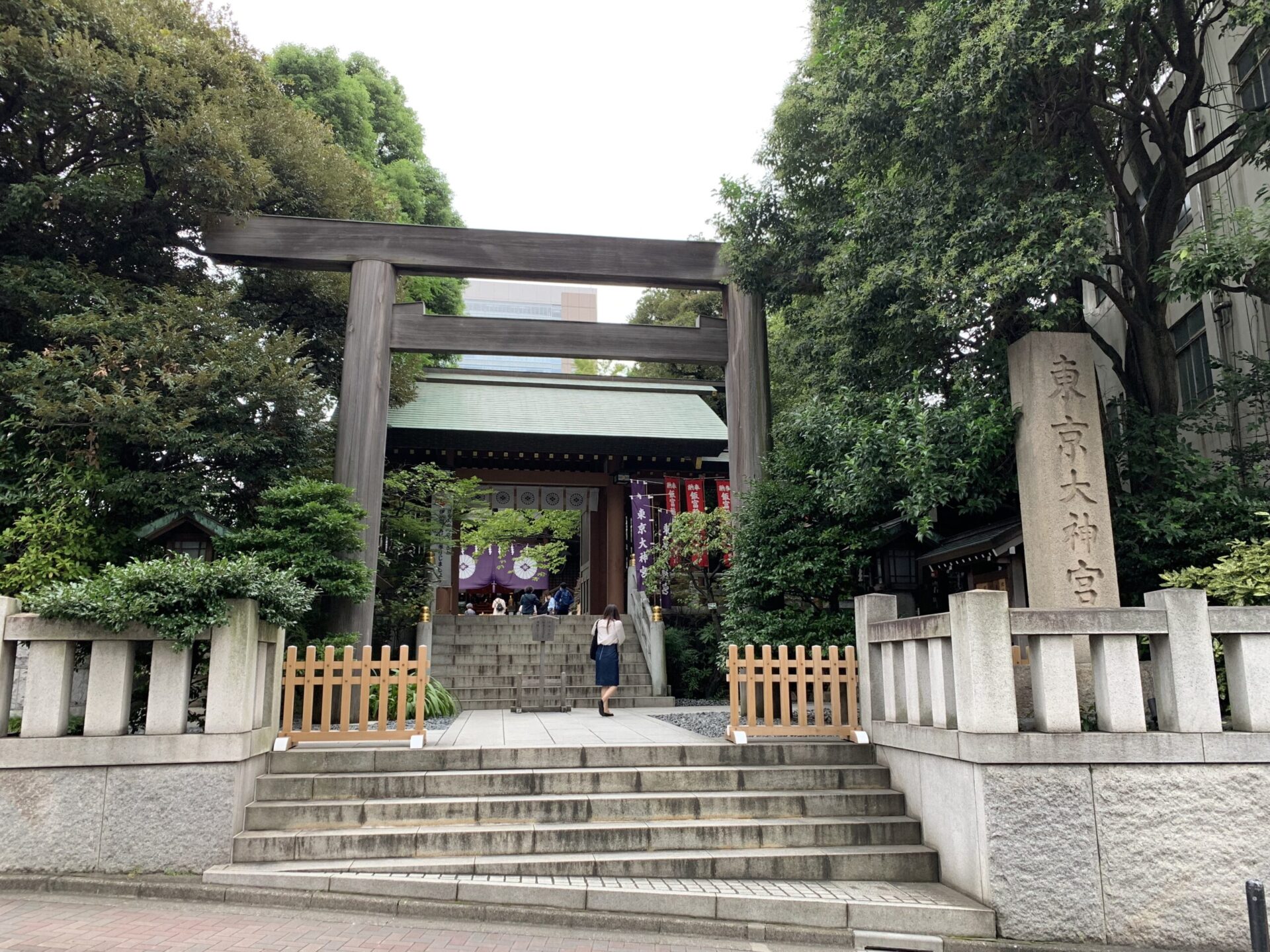 観光にオススメな東京大神宮の参拝方法と隠れハートをご紹介【パワースポット・恋の御 …